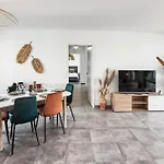 Le Bronfleur Bron